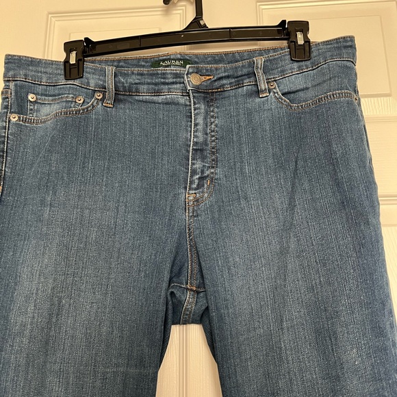 Ralph Lauren Denim Jeans. Size 16 - Picture 3 of 7